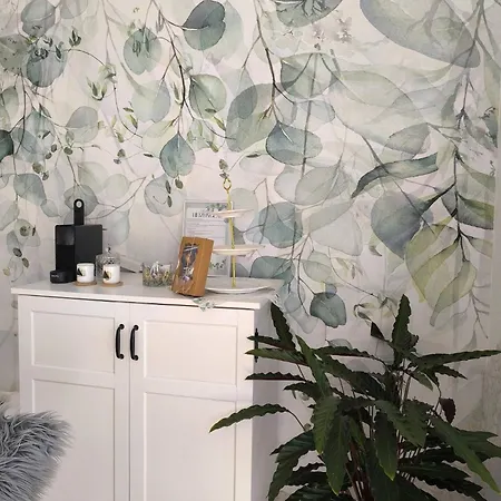 Laubgefluester Entspannung Pur Mit Sonnenterrasse Und Optionalem Wellnessraum Διαμέρισμα